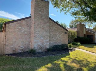 11915 Gatlinburg Dr, Houston, TX 77031