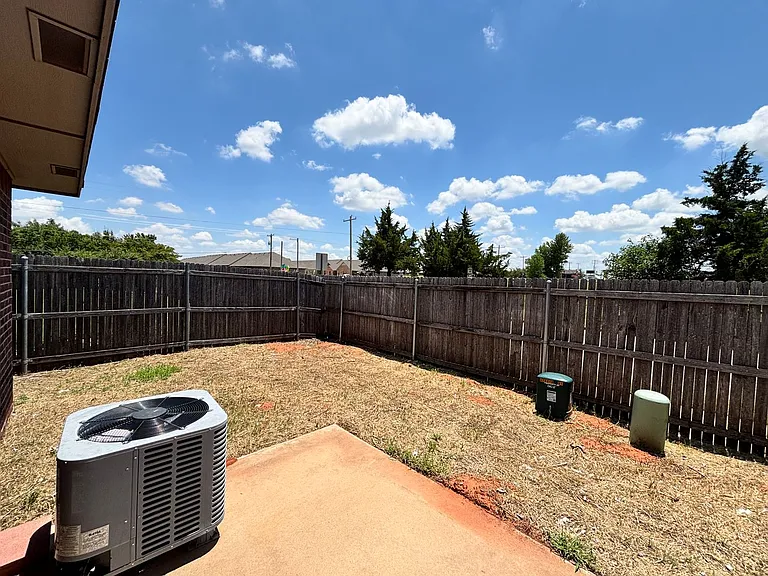 1324A Garden Gate Dr — Photo 20