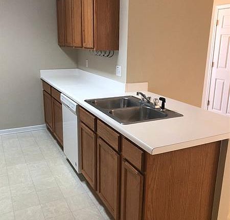 5th image of 5786 Strathmoor Manor Cir #0