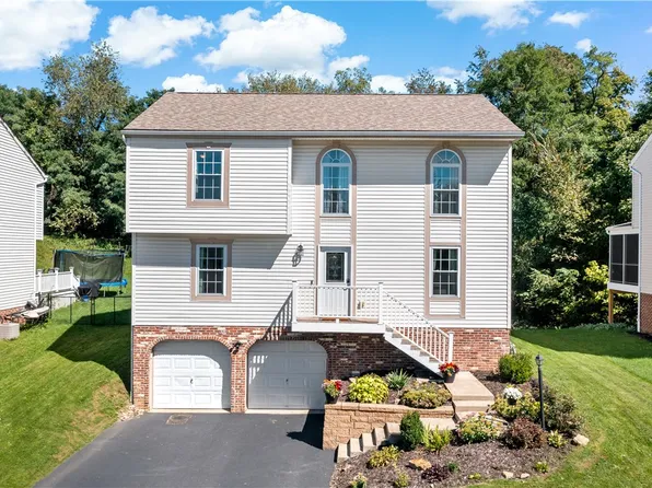 1344 Lucia Dr, Canonsburg, PA 15317