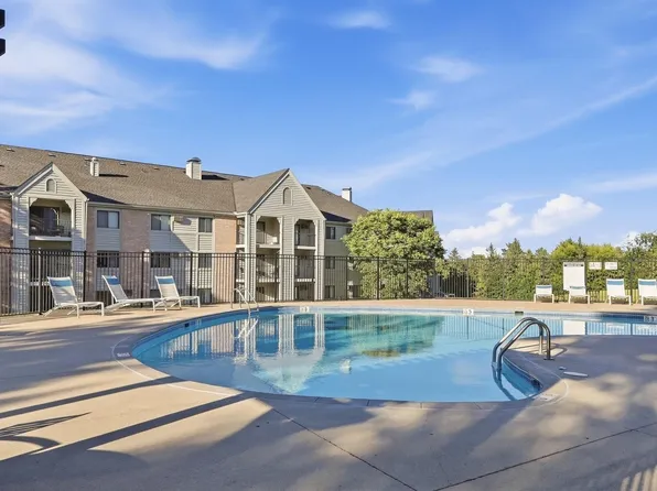4350 Trenton Ln N APT 116, Plymouth, MN 55442