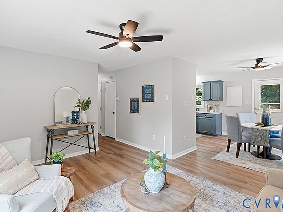 5th image of 48 Willow Oak Ct