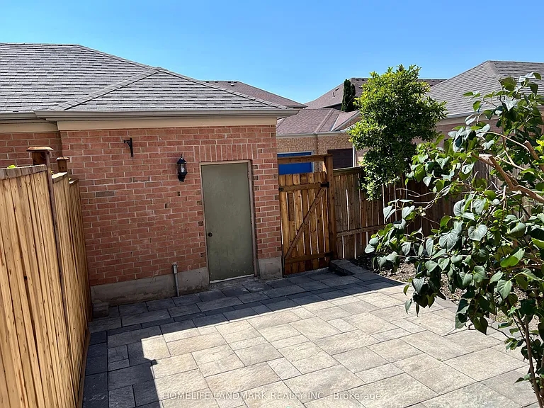 309 Bantry Ave — Photo 22