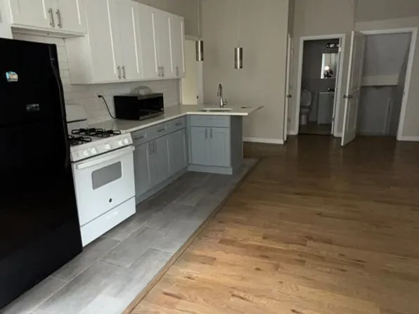 318 William St Floor 1, East Orange, NJ 07017