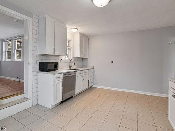 2nd image of 126 S Livingston Ave Suite 2