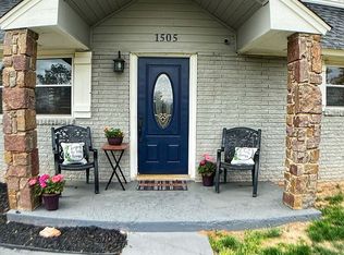 1505 Oak Dr, Edmond, OK 73034
