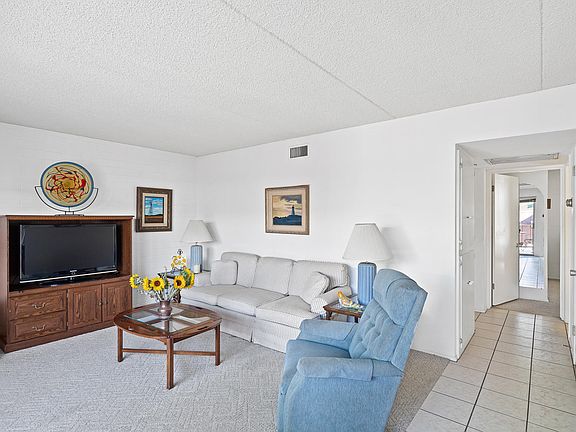 4th image of 7751 E Glenrosa Ave