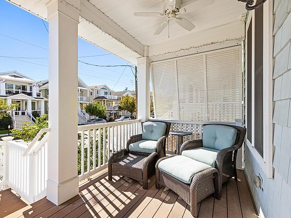 5th image of 1204 Asbury Ave #A