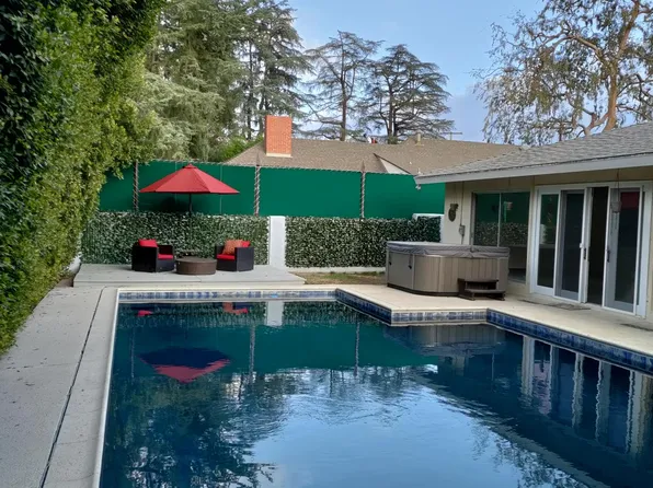 15707 Varden St, Encino, CA 91436