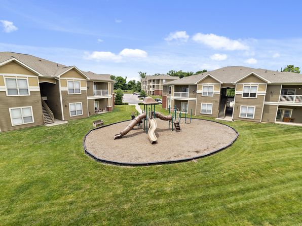 996 Trellises Dr #914