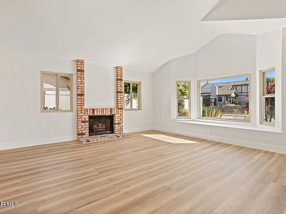 5th image of 3148 Thistlewood St