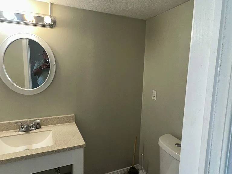12227 Potranco Rd #8 — Photo 19