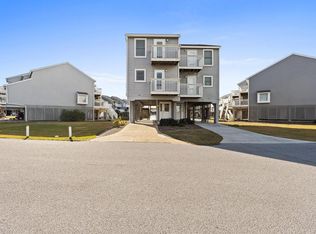 240 Parkside Cir, Port St Joe, FL 32456
