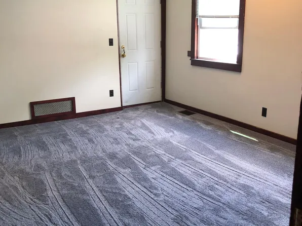 2900 W 38th Pl, Chicago, IL 60632