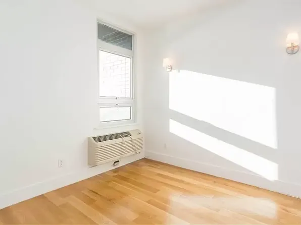 105 Grand Avenue image 4 of 5
