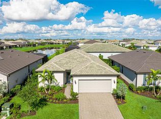 16210 Hidden Oak Loop, Lakewood Ranch, FL 34211
