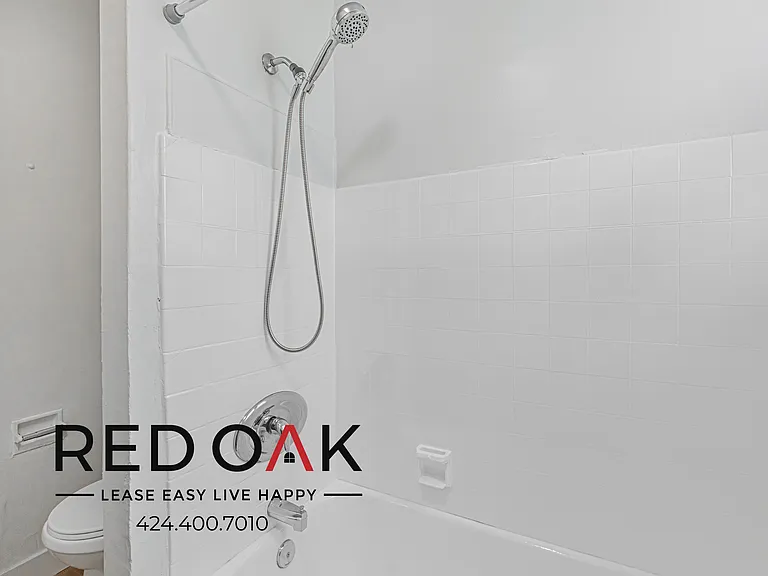 1030 Menlo Ave #7 — Photo 14