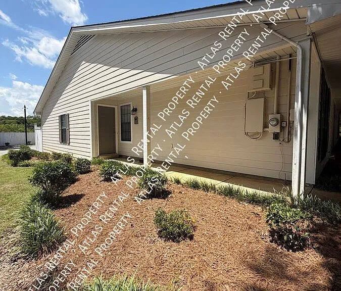 117 Cedar Ct — Photo 2