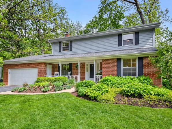 1025 Elizabeth Ave, Naperville, IL 60540