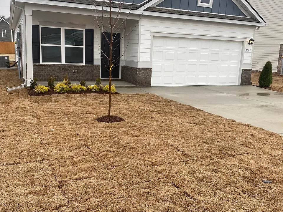 1004 Village Ct
