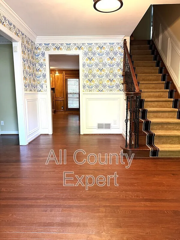 4 bed, 3.5 bath, 2847 sqft, $3,795 — Photo 4