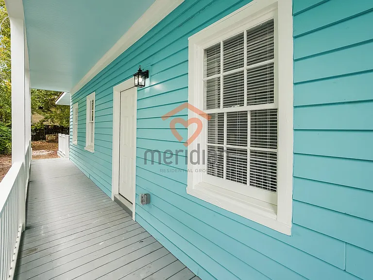 61 Hanover St — Photo 2