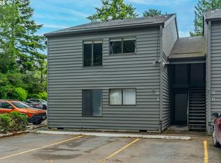 6745 SW Scholls Ferry Rd APT 10, Beaverton, OR 97008