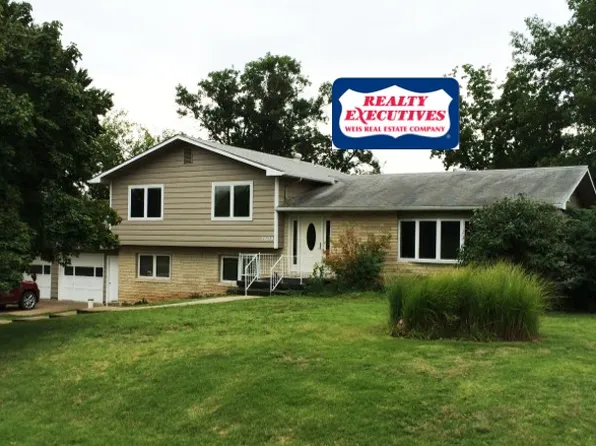 2609 Marion Ave, Manhattan, KS 66502