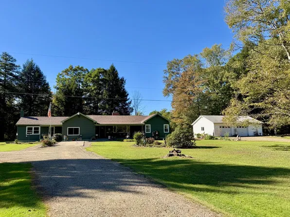 173 Sleepy Hollow Dr, Franklin, PA 16323