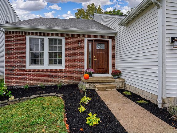 2nd image of 8639 Olenbrook Dr