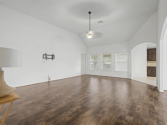 5th image of 964 Wannan Ln