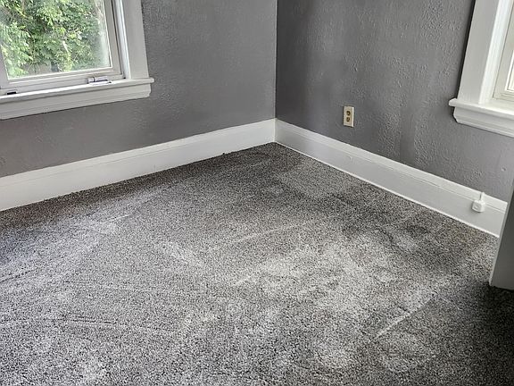 3rd image of 432 Madison Ave