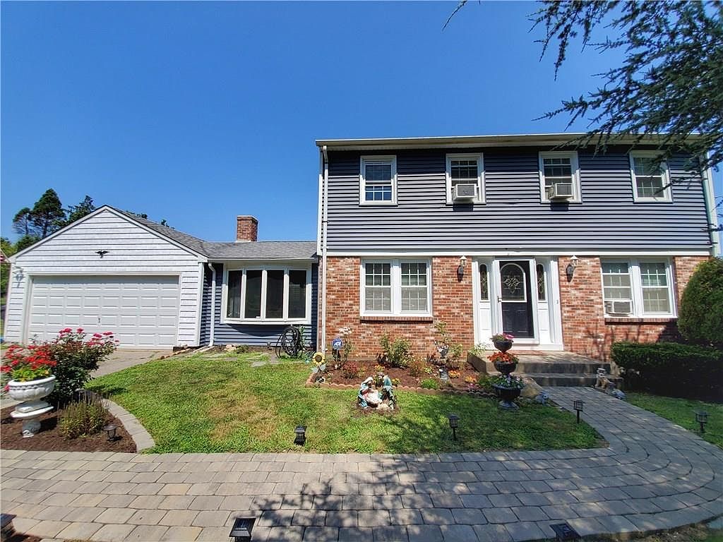 310 New London Ave, West Warwick, RI 02893 Zillow