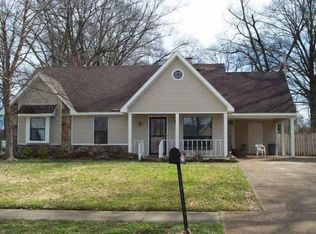 2752 Lakeside Dr, Memphis, TN 38133