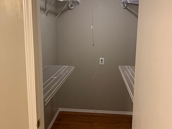 4th image of 2319 Sir Wren Ct