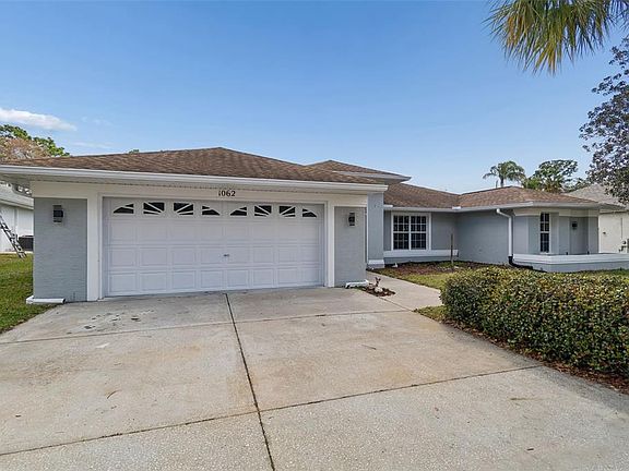 3rd image of 1062 Greenturf Rd