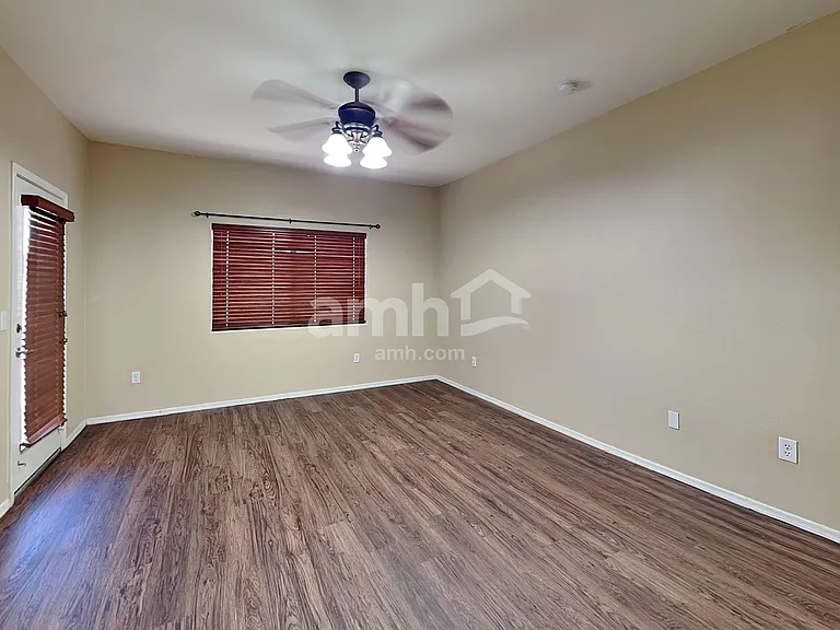 5561 S Lemon Tree Dr — Photo 8