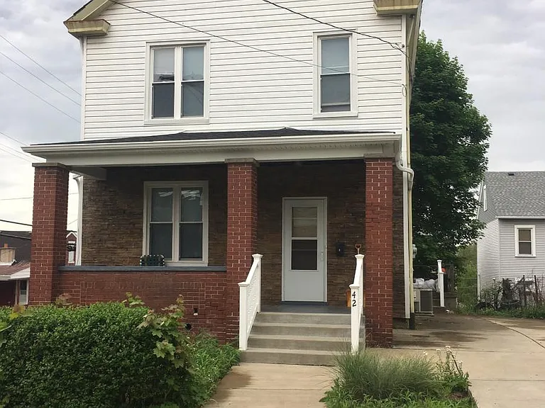 42 Cushman St — Photo 1