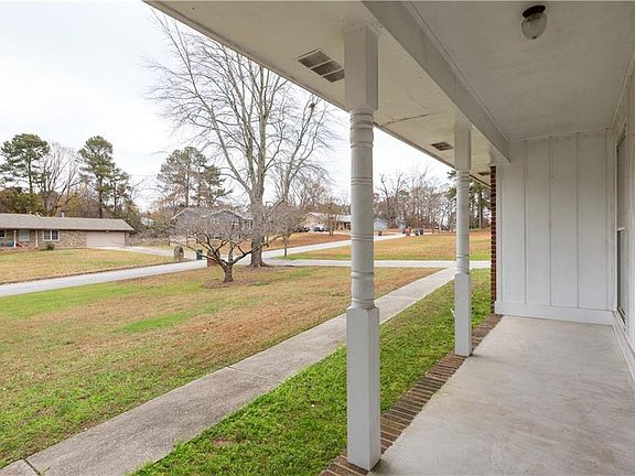 4th image of 1862 Driftwood Pl
