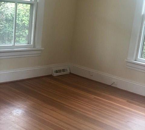 3rd image of 3725 Campbell Ave