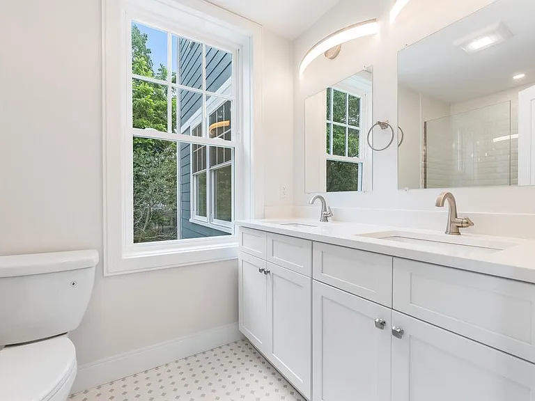 59 Hemman St #1 — Photo 10