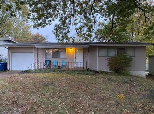 1805 Nashua Dr, Saint Louis, MO 63136