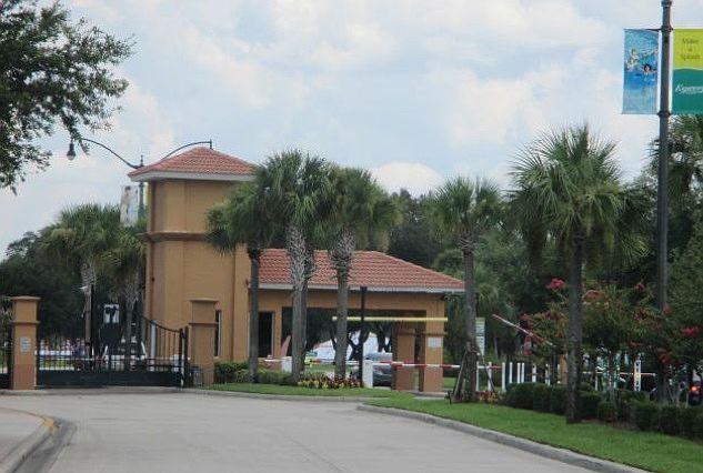 1st image of 3013 Camino Real Dr S