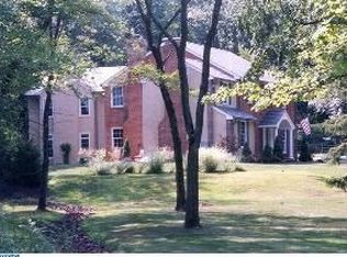 6024 Sheaff Ln, Fort Washington, PA 19034