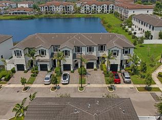 411 NW 204th St, Miami Gardens, FL 33169