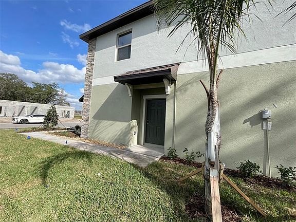 4th image of 30822 Veridian Way