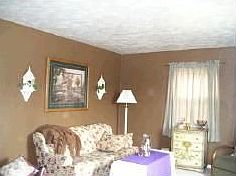 3rd image of 512 W 11th St