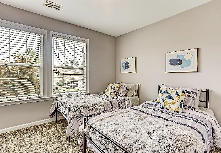 125 Acapella Ave — Photo 8