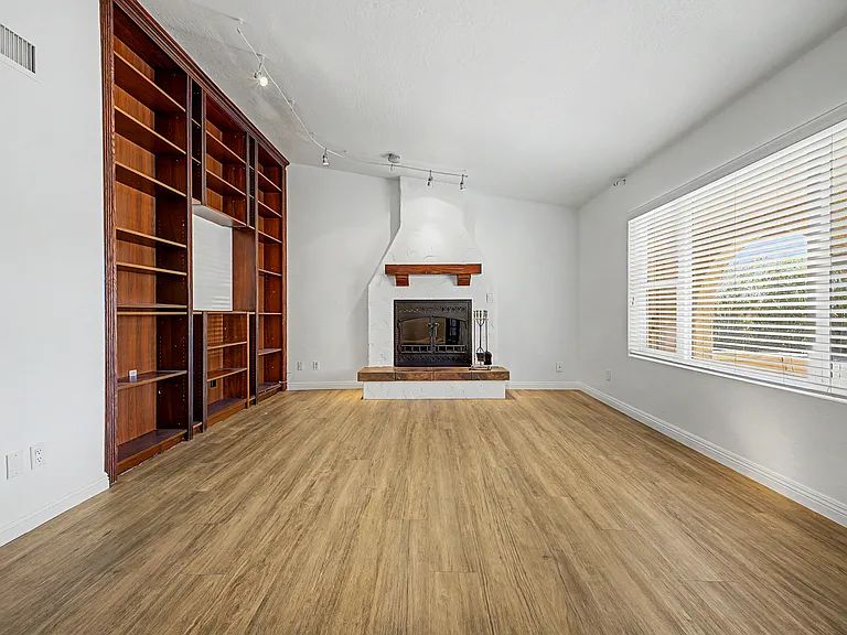 17221 E Lantern Ln — Photo 17