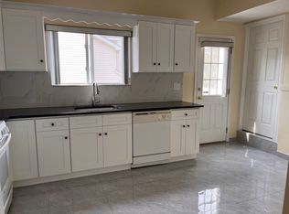 419 Timber Ridge Dr, Staten Island, NY 10306